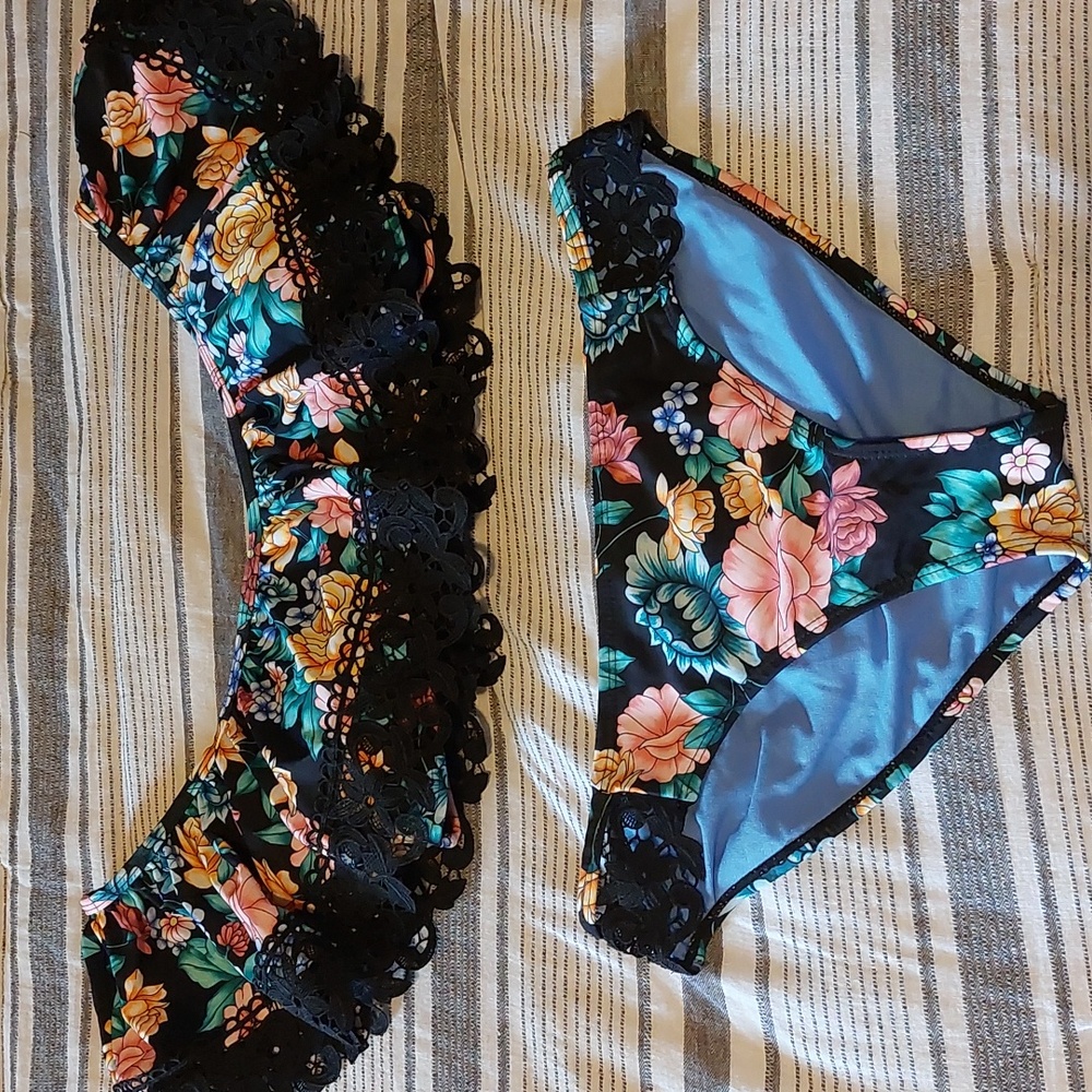 Time and Tru 2 Piece Swim Suit
